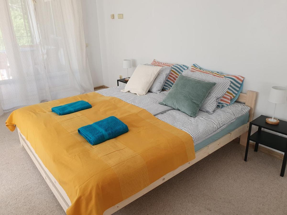 Surf Inn Klaipeda Ngoại thất bức ảnh